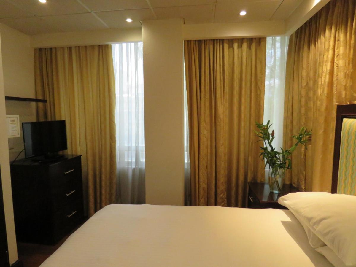 Suites Melchor Ocampo 445 เม็กซิโกซิตี้ ภายนอก รูปภาพ